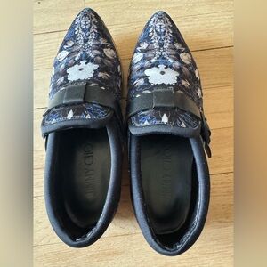 Jimmy Choo Blue and Black Pointed Floral Shoes Size 6